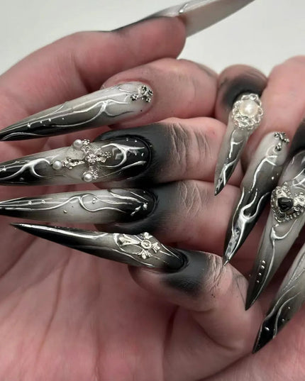 24Pcs Horror Comic Tomie Press on Nails Almond Glossy Black Japanese Anime Nails Reusable Halloween False Nail Tips for Girls
