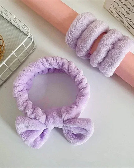 15pcs Combination Triangle Powder Puff Beauty Makeup Puff Set Women Make Up Tools With 1pc Bowknot Headband and 2pcs Wristbands