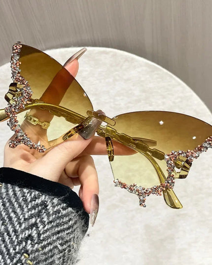 Rimless Butterfly Sunglasses Cat Eye Popular Women Men Shades Small Ellipse Sun Glasses for Female Male Party Traveling Oculos