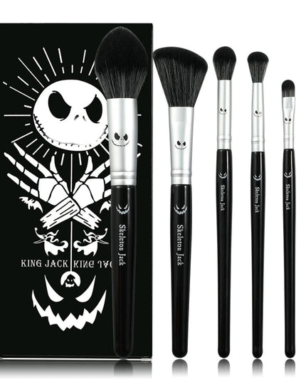Christmas Eve Fright 6 Black Brushes Jack Skull Makeup Brush Set Horror Wood Makeup Brush Suitable for  Girls Holiday Gifts