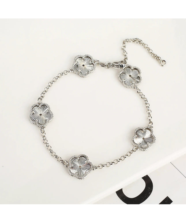 Hot Selling High-Quality Flower 5-Leaf Petal Natural Stone White Shell Lady Plant Bracelet High-Quality Simple Luxury