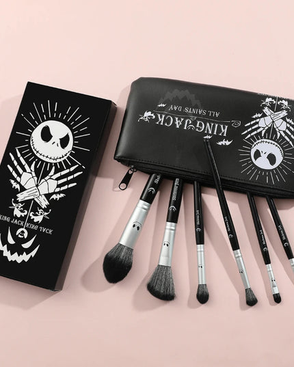 Christmas Eve Fright 6 Black Brushes Jack Skull Makeup Brush Set Horror Wood Makeup Brush Suitable for  Girls Holiday Gifts