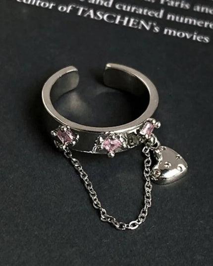 Chain Fringe Ring with Heart Pendant