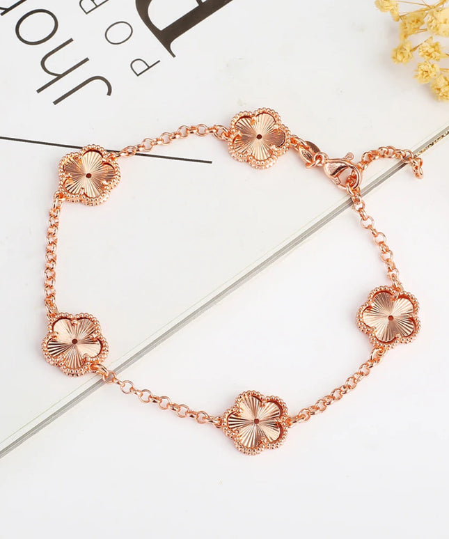 Hot Selling High-Quality Flower 5-Leaf Petal Natural Stone White Shell Lady Plant Bracelet High-Quality Simple Luxury