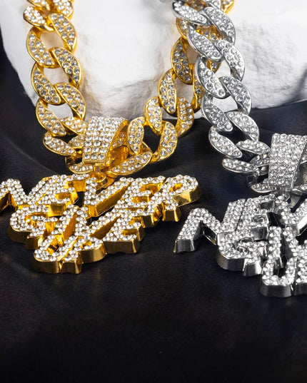 Hip Hop Men Women NEVER GIVE UP Letter Pendant Necklace Iced Out Bling Crystal 13mm Cuban Link Chain Necklaces Rock Jewelry Gift